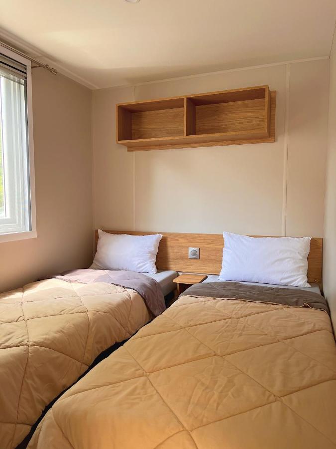 Mobil Home Camping 4 Etoiles Les Viviers 2 Chambres Lege-Cap-Ferret Exterior photo